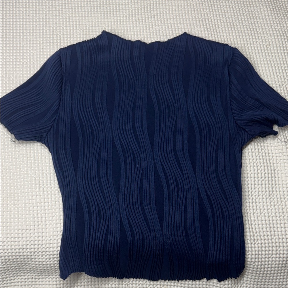 Navy Textured Short-Sleeve Women's Top - Small